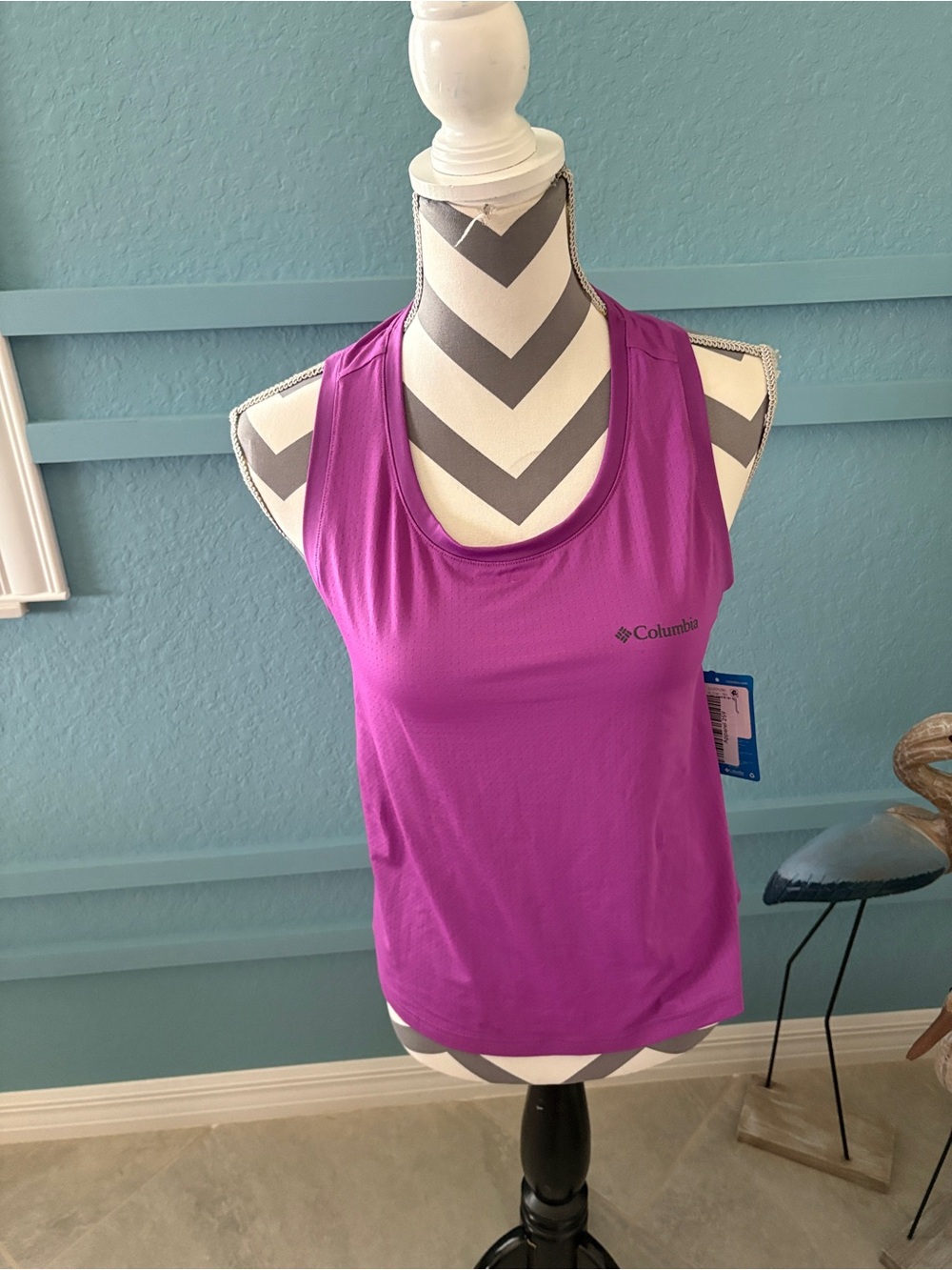 Columbia Wild Springs Tank Razzle Womens SZ Small NWT